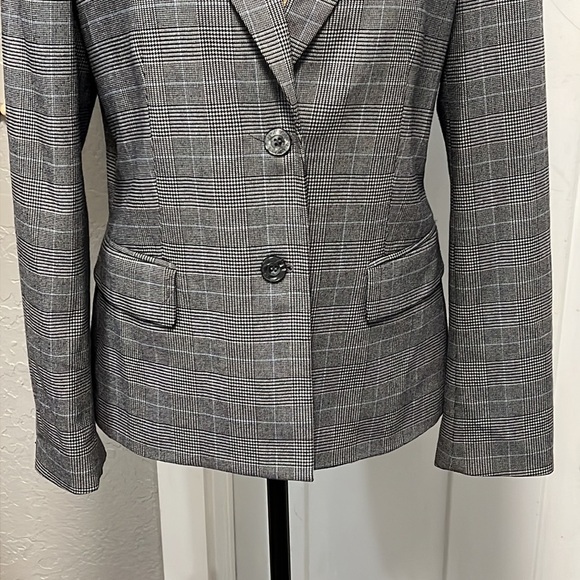 MICHAEL Michael Kors Gray Plaid Blazer - Picture 4 of 12
